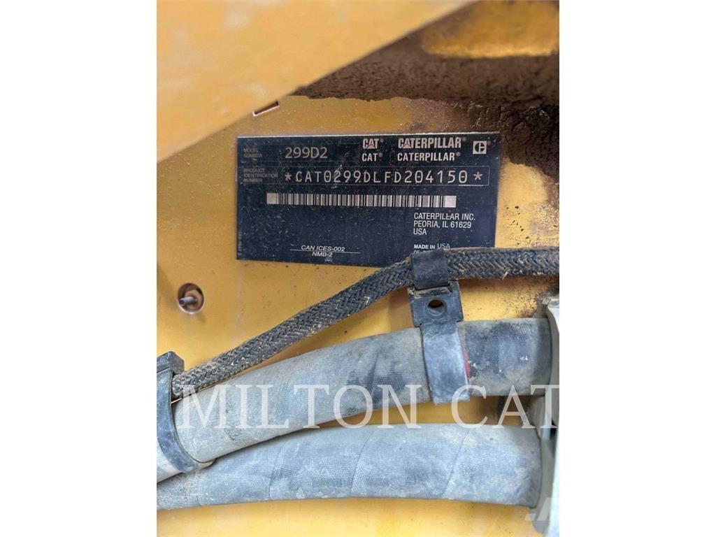 CAT 299D2 クローラーローダー
