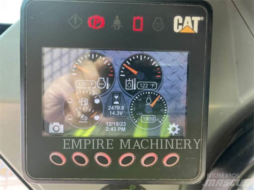 CAT 299D2 CA スキッドステアローダー