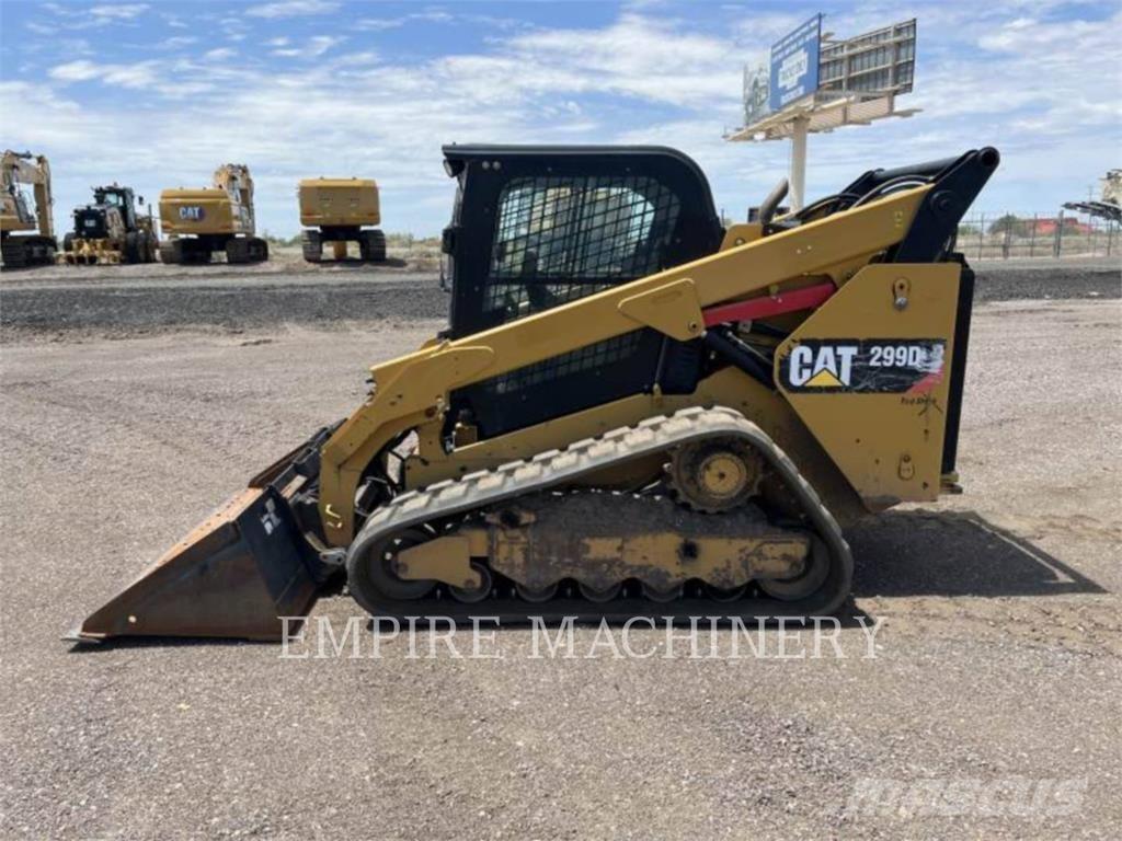 CAT 299D2 CA スキッドステアローダー
