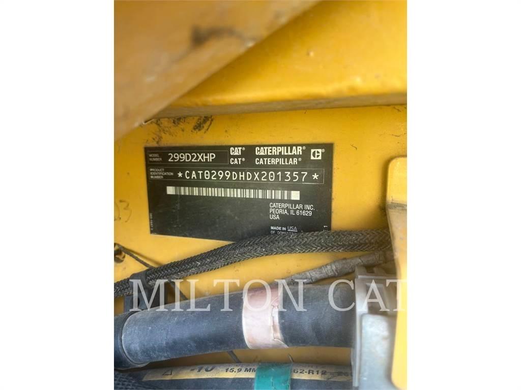 CAT 299D2XHP クローラーローダー