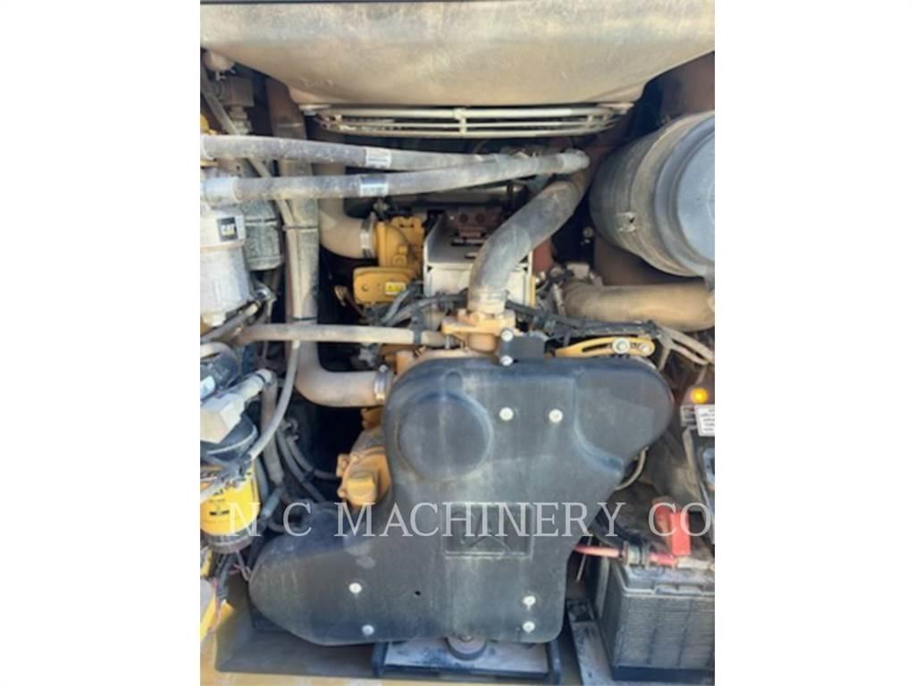 CAT 299D3 スキッドステアローダー