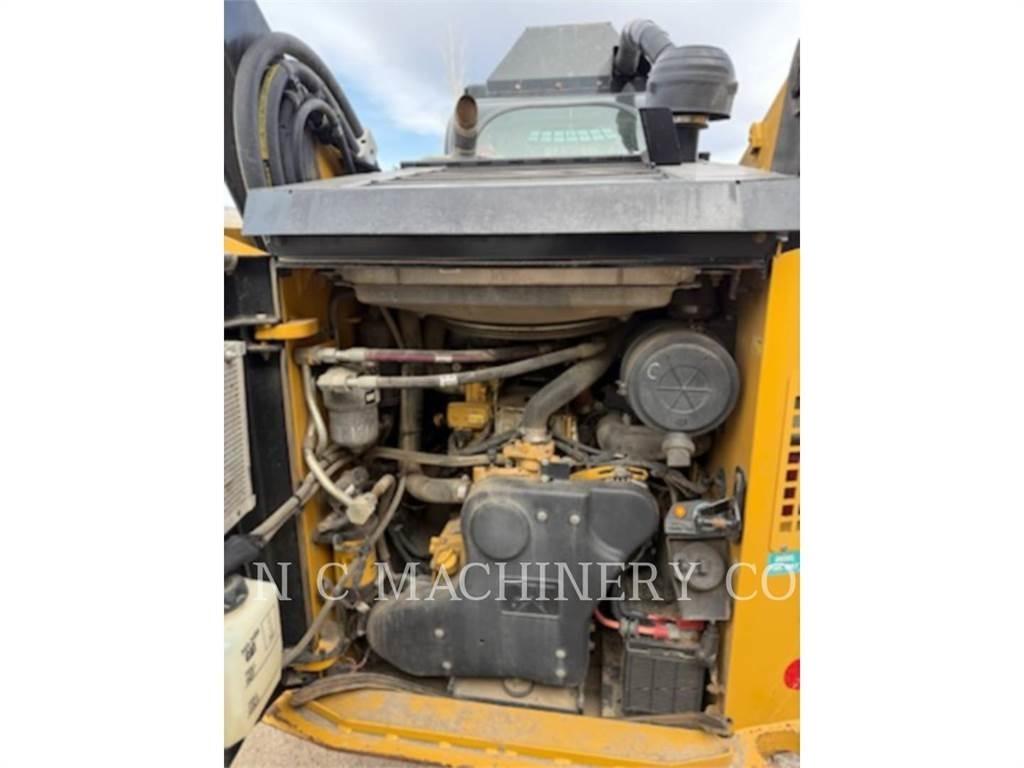 CAT 299D3 スキッドステアローダー