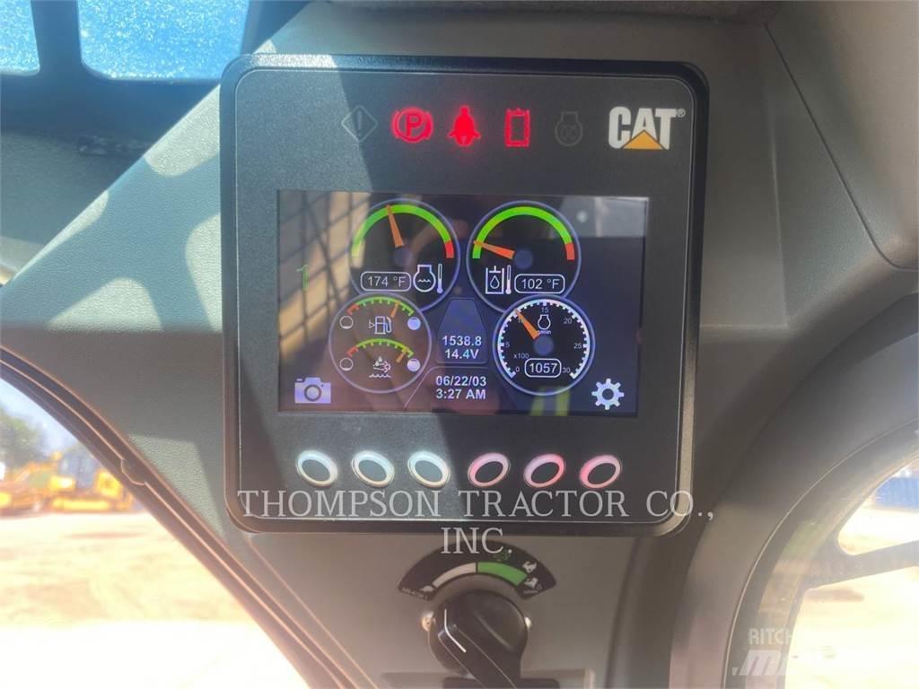 CAT 299D3 クローラーローダー