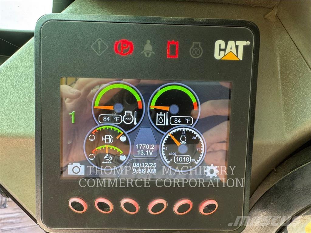 CAT 299D3 クローラーローダー
