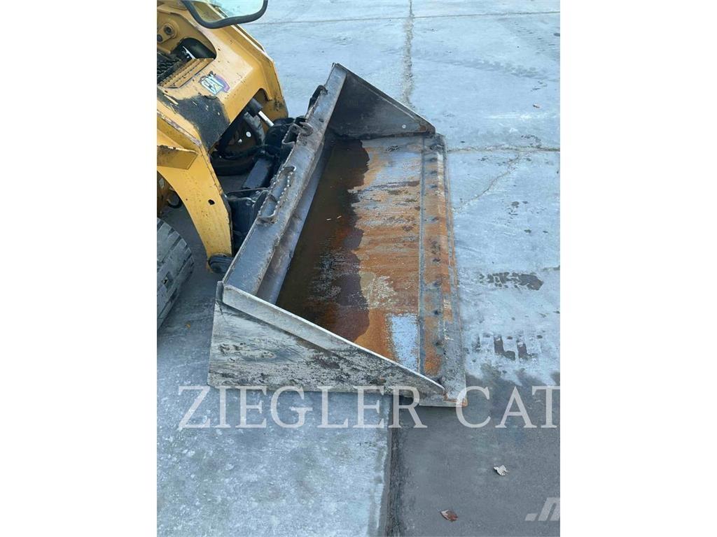 CAT 299D3 クローラーローダー