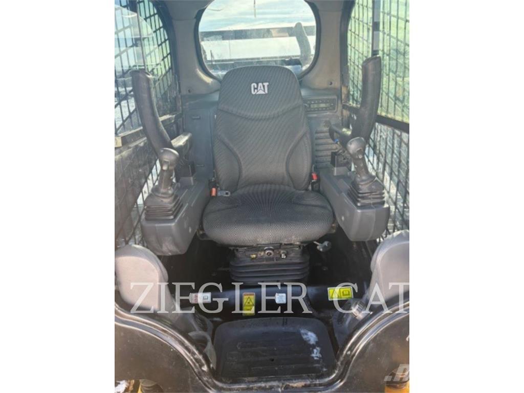 CAT 299D3 クローラーローダー