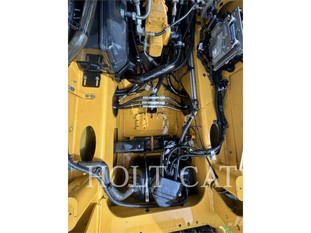 CAT 299D3 XPS クローラーローダー
