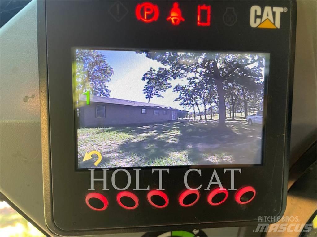 CAT 299D3XE クローラーローダー