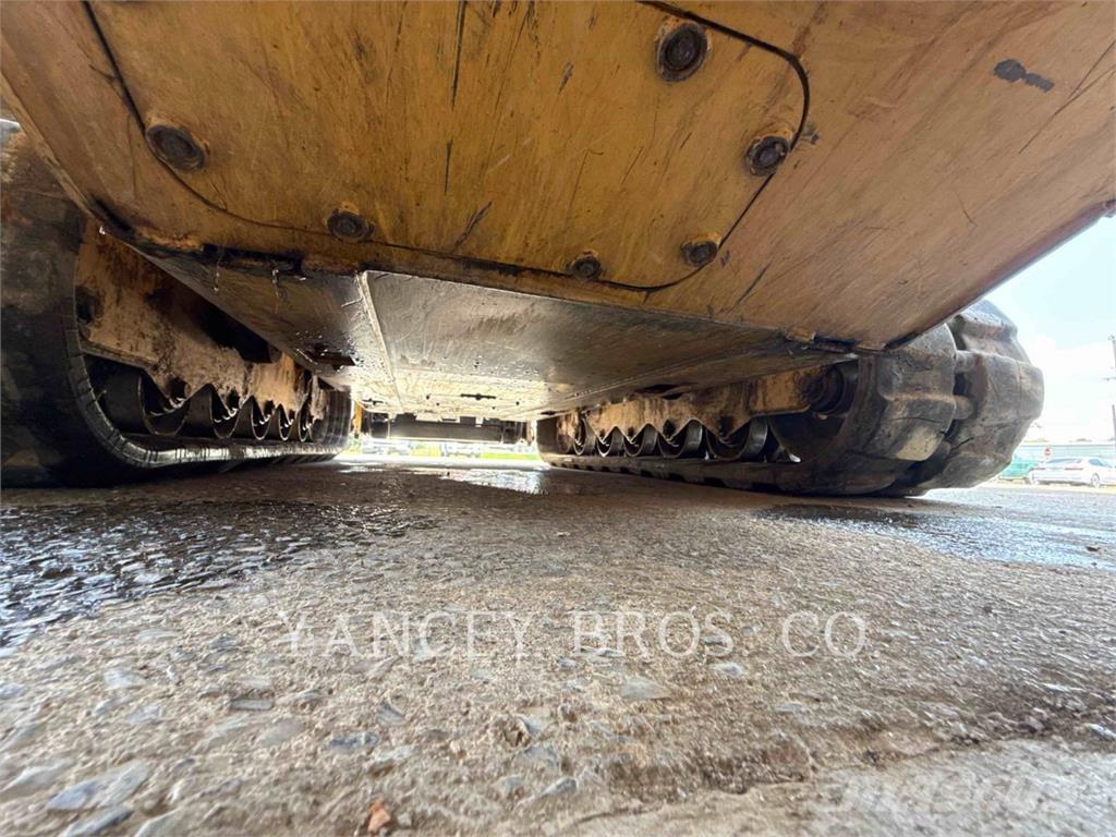 CAT 299D3XE ブルドーザー