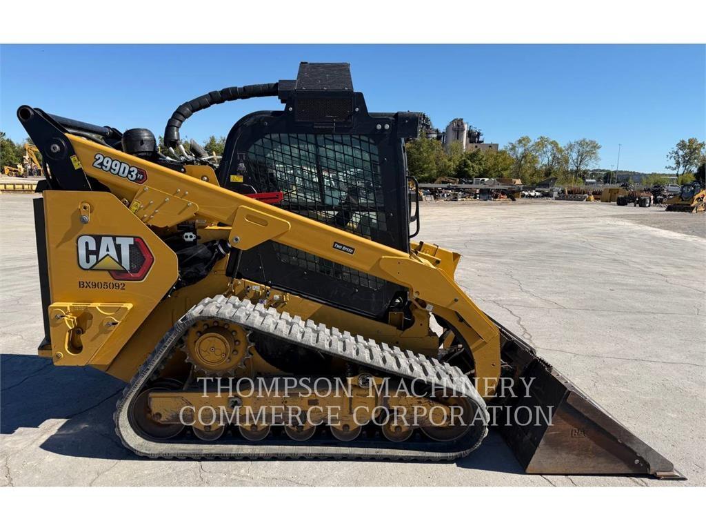 CAT 299D3XE クローラーローダー