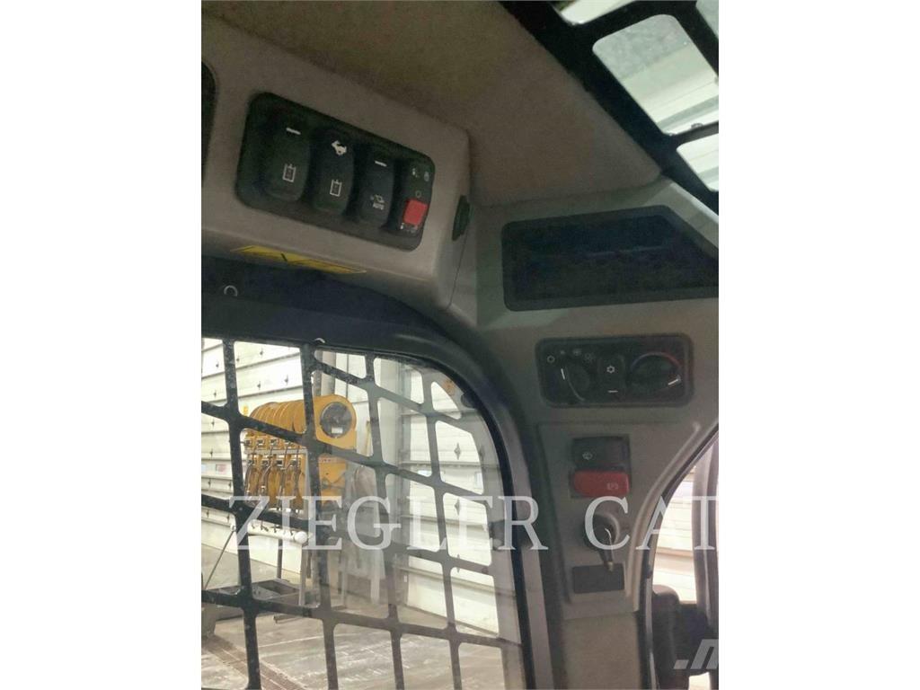 CAT 299D3XE クローラーローダー