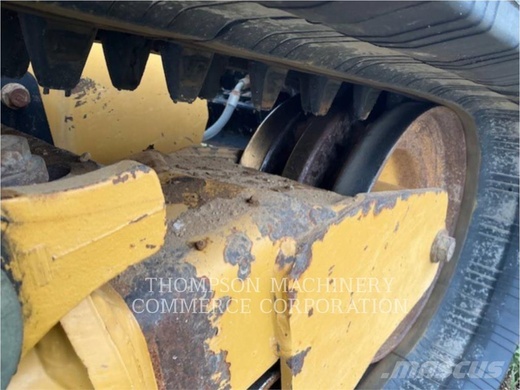 CAT 299D3XE クローラーローダー