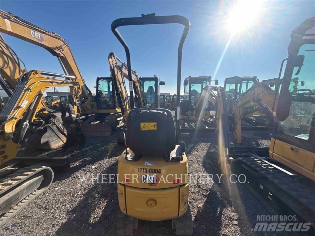 CAT 300.9D 大型油圧ショベル12t以上（パワーショベル・ユンボ）