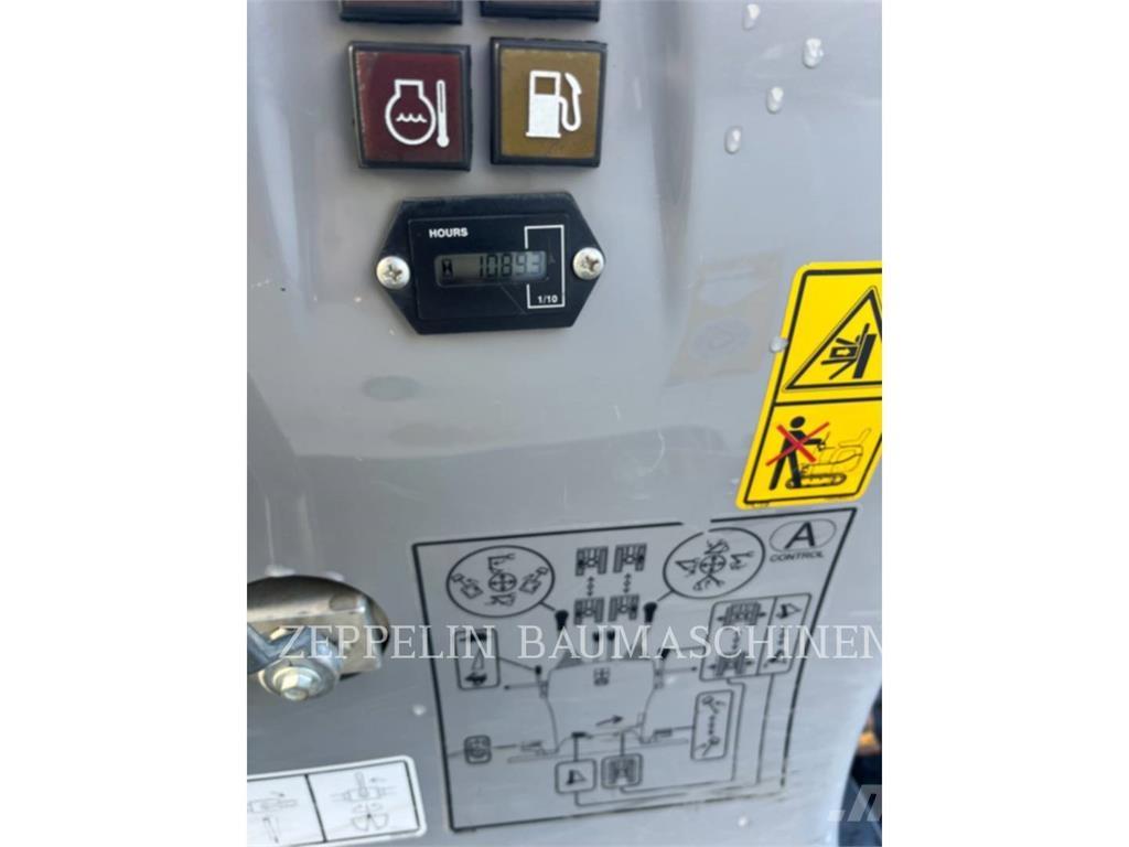 CAT 300.9D 大型油圧ショベル12t以上（パワーショベル・ユンボ）