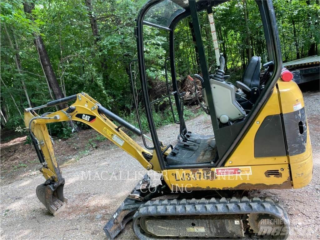 CAT 301.4C 大型油圧ショベル12t以上（パワーショベル・ユンボ）