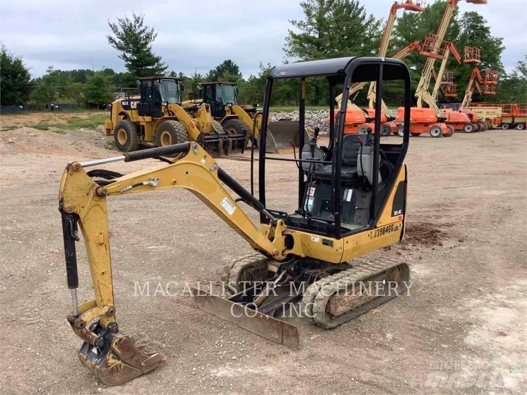 CAT 301.4C 大型油圧ショベル12t以上（パワーショベル・ユンボ）