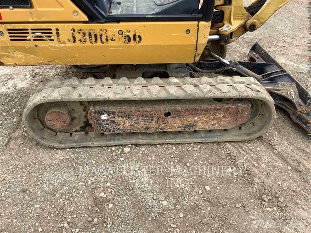 CAT 301.4C 大型油圧ショベル12t以上（パワーショベル・ユンボ）