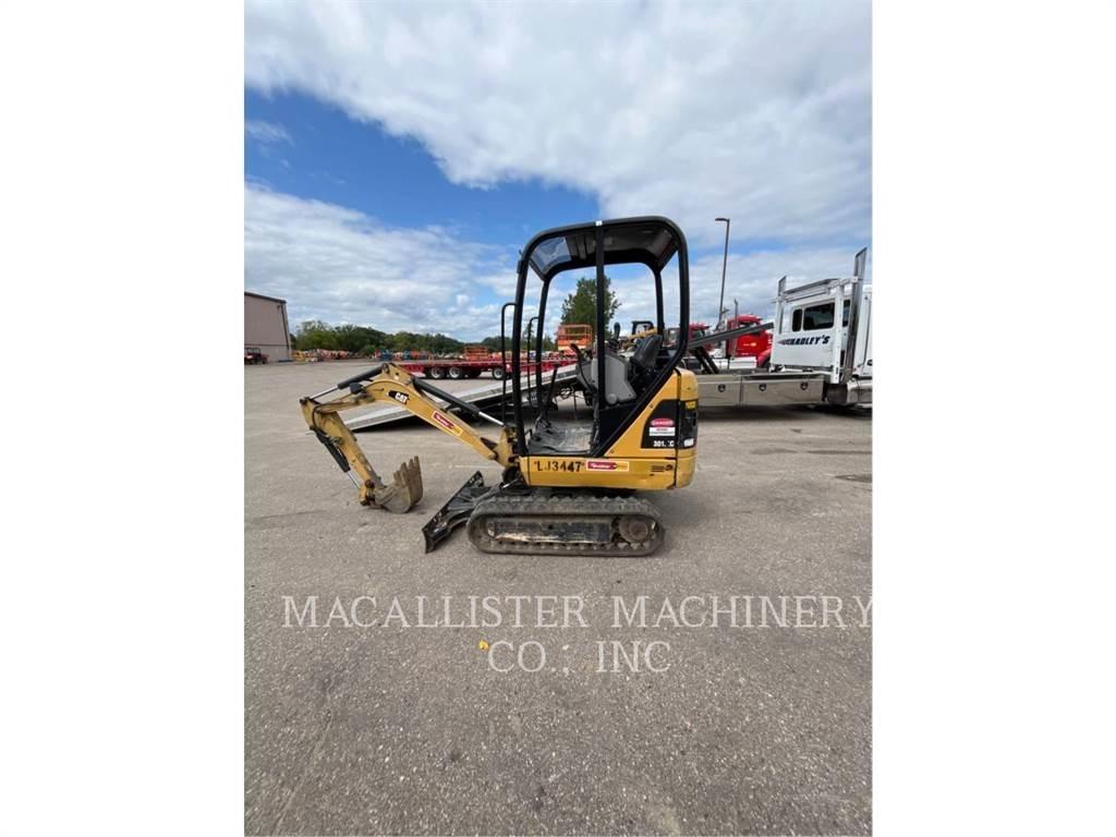 CAT 301.4C 大型油圧ショベル12t以上（パワーショベル・ユンボ）
