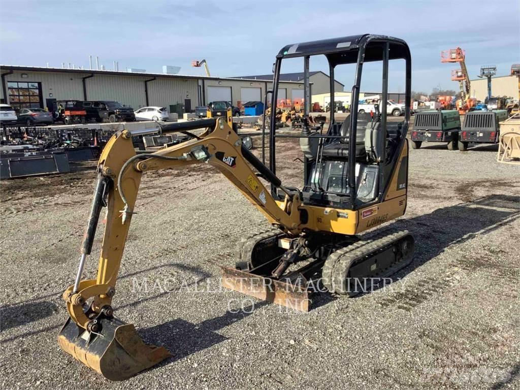 CAT 301.4C 大型油圧ショベル12t以上（パワーショベル・ユンボ）