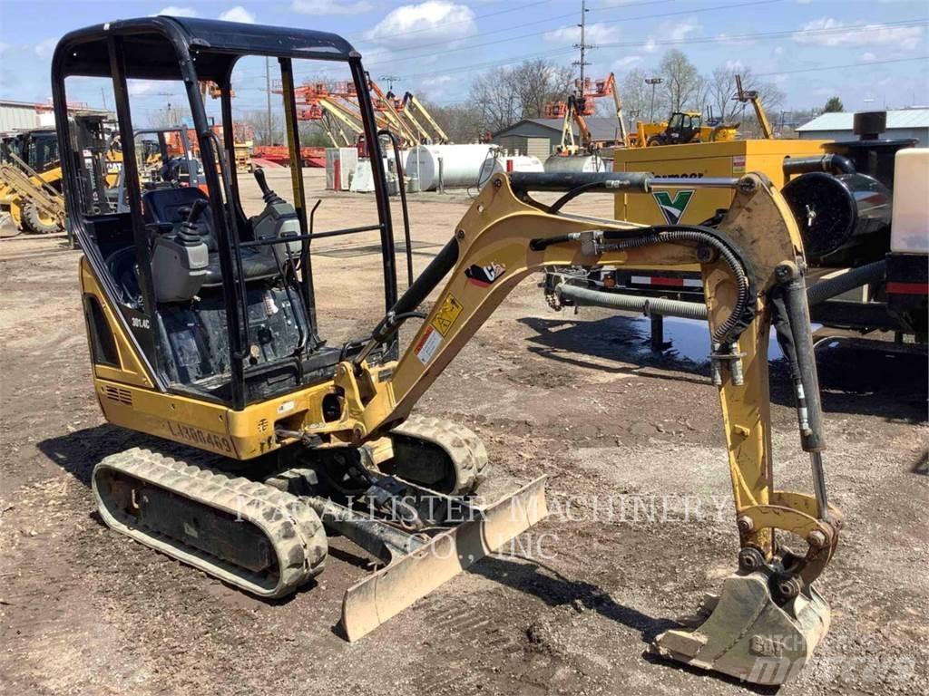CAT 301.4C 大型油圧ショベル12t以上（パワーショベル・ユンボ）