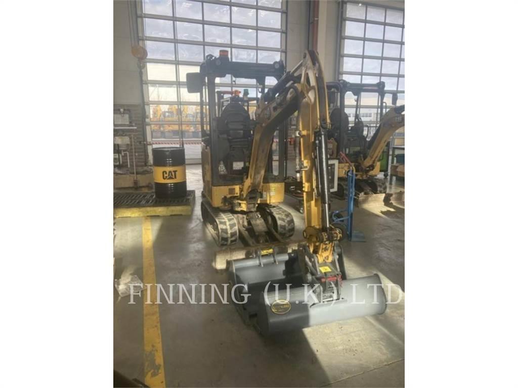 CAT 301.5 大型油圧ショベル12t以上（パワーショベル・ユンボ）