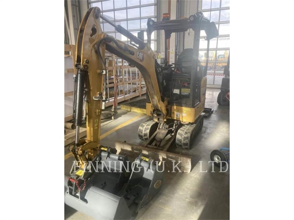 CAT 301.5 大型油圧ショベル12t以上（パワーショベル・ユンボ）