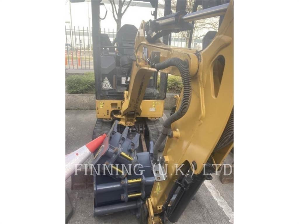 CAT 301.5 大型油圧ショベル12t以上（パワーショベル・ユンボ）