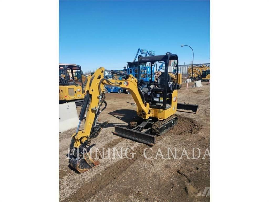 CAT 301.5-05 大型油圧ショベル12t以上（パワーショベル・ユンボ）
