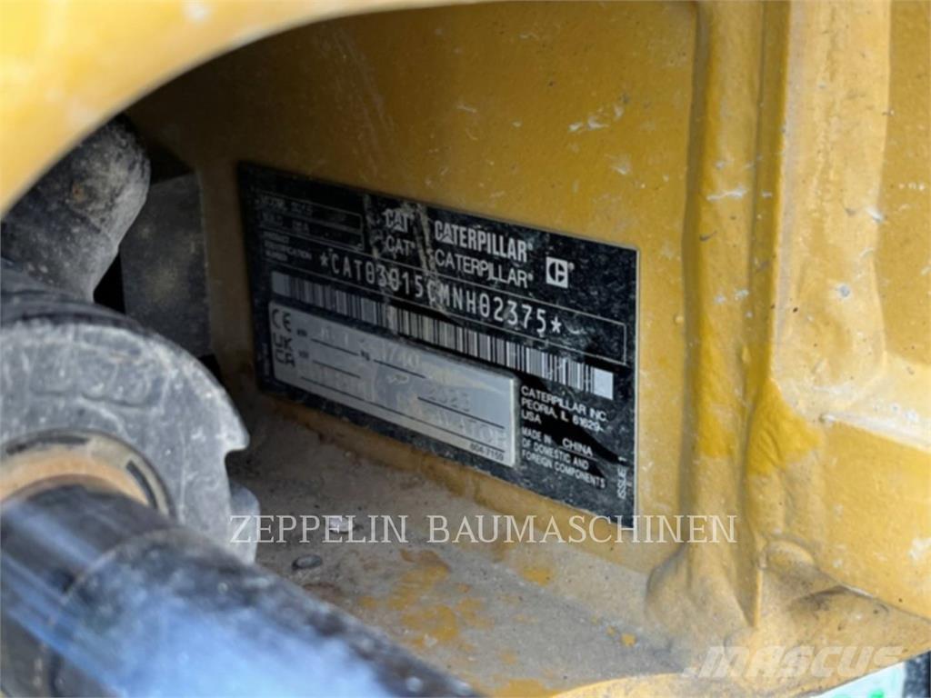 CAT 301.5-05A 大型油圧ショベル12t以上（パワーショベル・ユンボ）