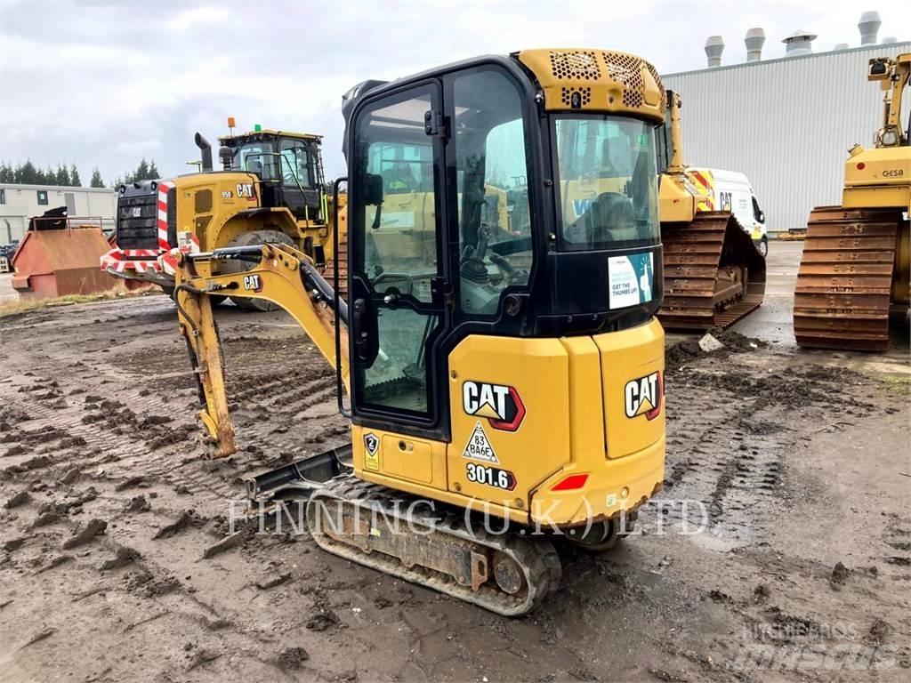 CAT 301.6 大型油圧ショベル12t以上（パワーショベル・ユンボ）