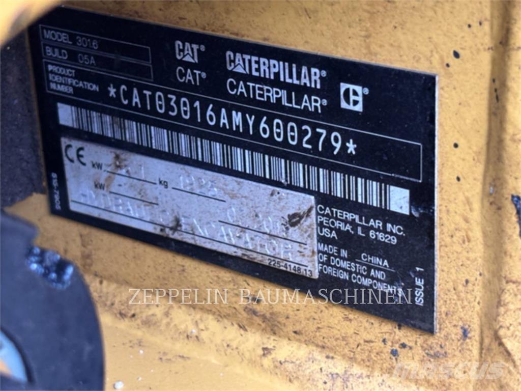 CAT 301.6-05A 大型油圧ショベル12t以上（パワーショベル・ユンボ）