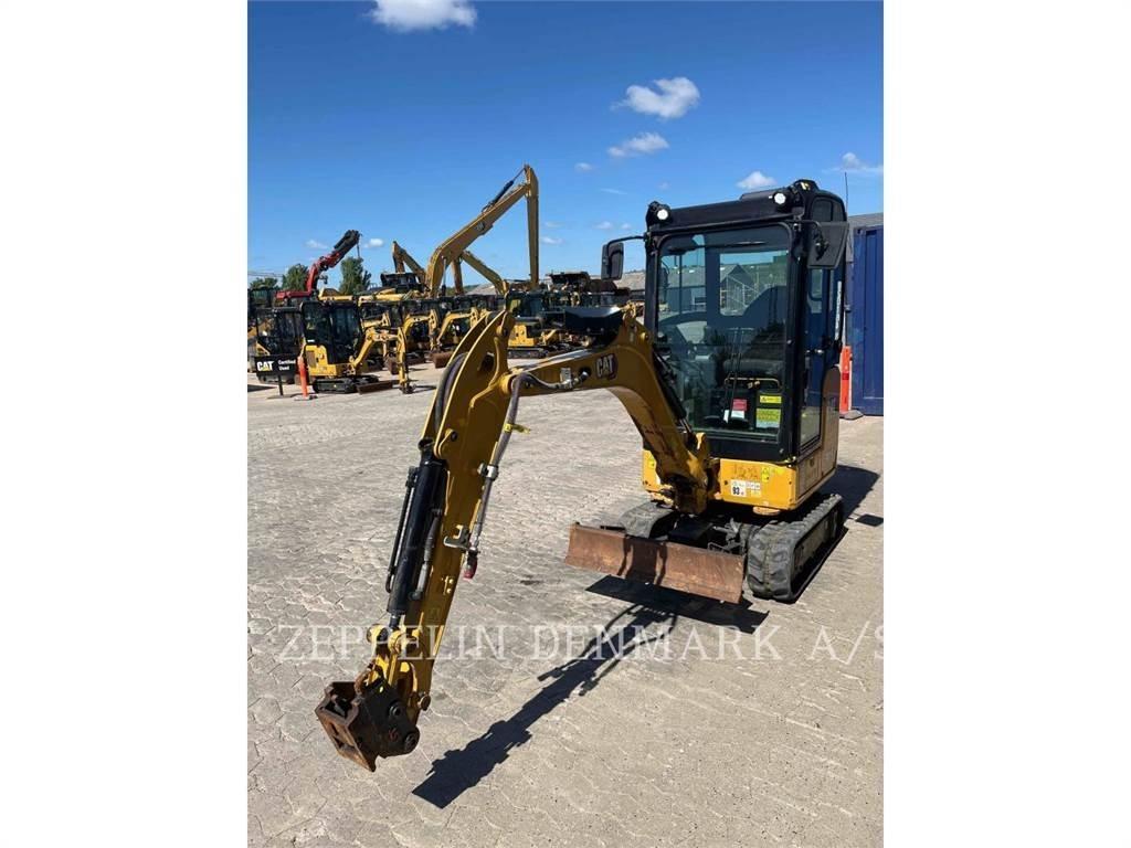 CAT 301.605 ミニ油圧ショベル 7t以下（ミニユンボ・ミニディガー）