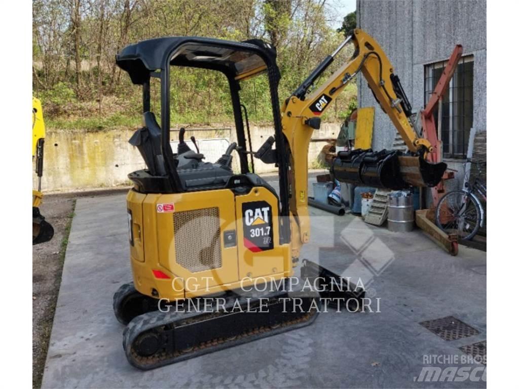CAT 301.7 大型油圧ショベル12t以上（パワーショベル・ユンボ）
