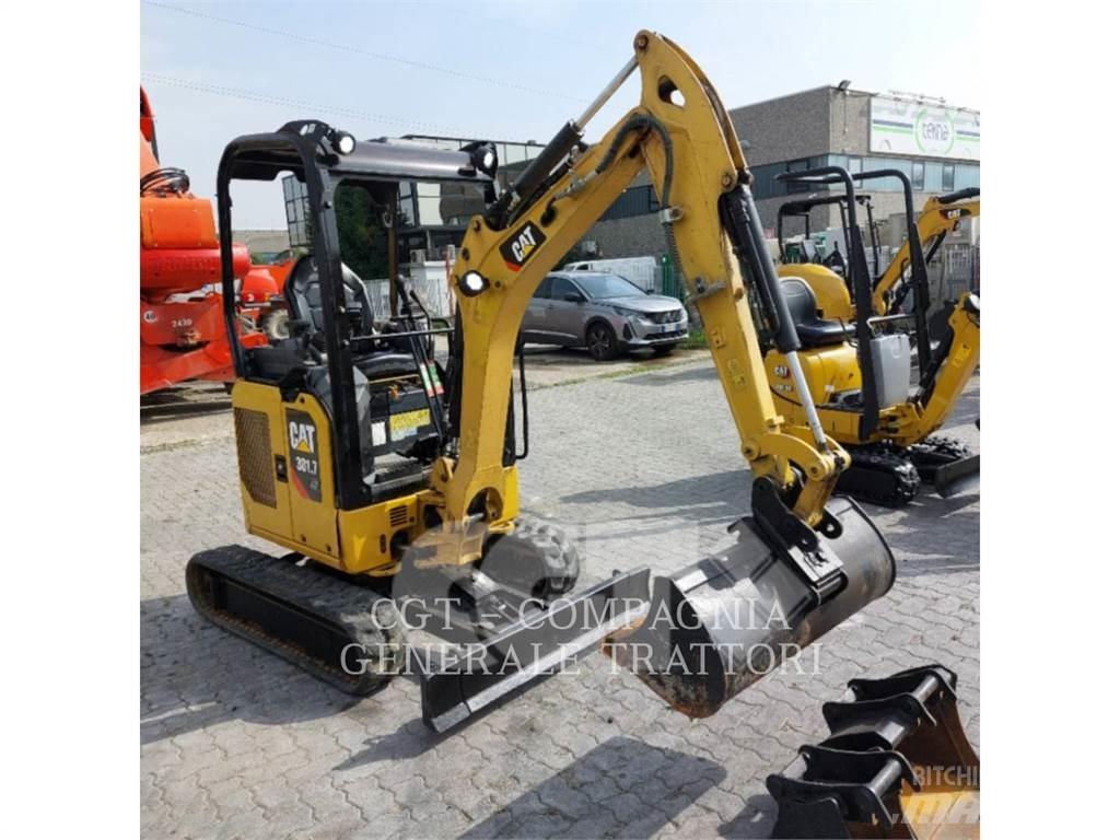 CAT 301.7 大型油圧ショベル12t以上（パワーショベル・ユンボ）