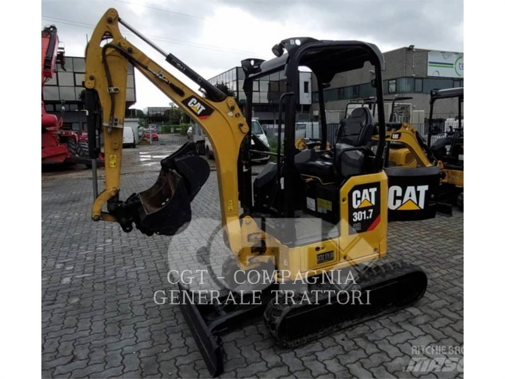 CAT 301.7 大型油圧ショベル12t以上（パワーショベル・ユンボ）