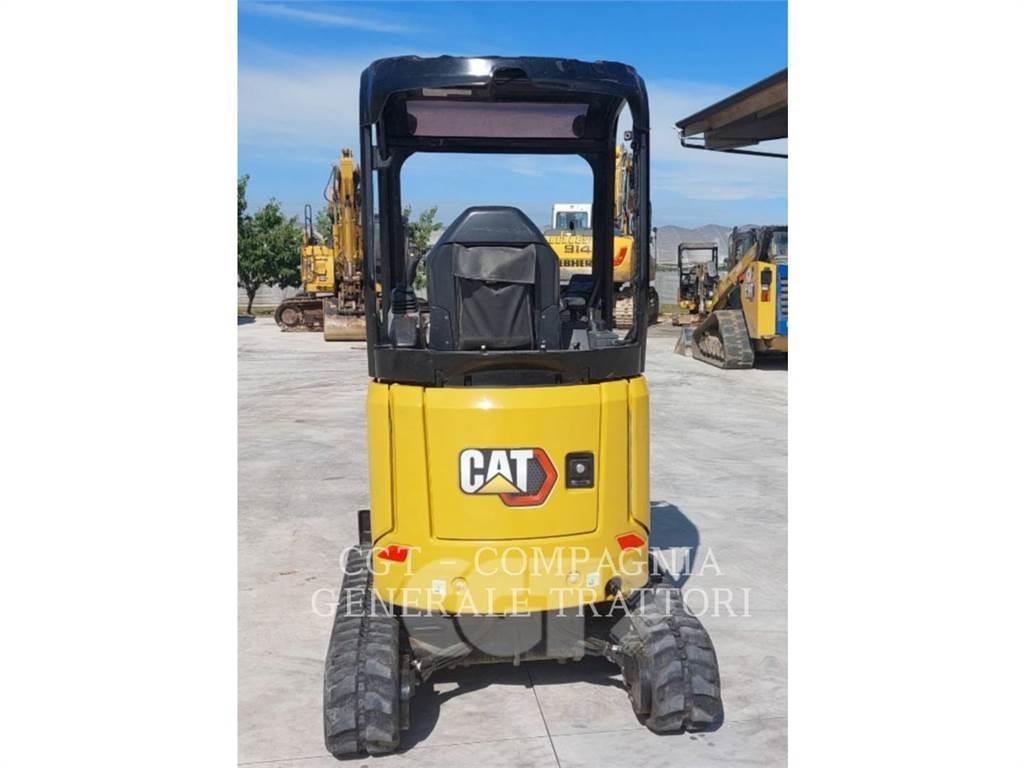 CAT 301.7 大型油圧ショベル12t以上（パワーショベル・ユンボ）