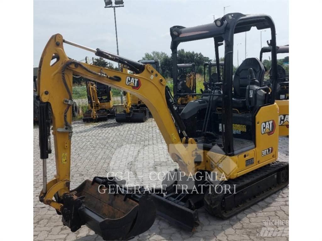 CAT 301.7 大型油圧ショベル12t以上（パワーショベル・ユンボ）