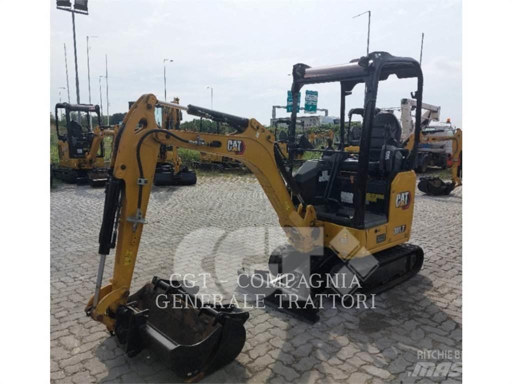 CAT 301.7 大型油圧ショベル12t以上（パワーショベル・ユンボ）