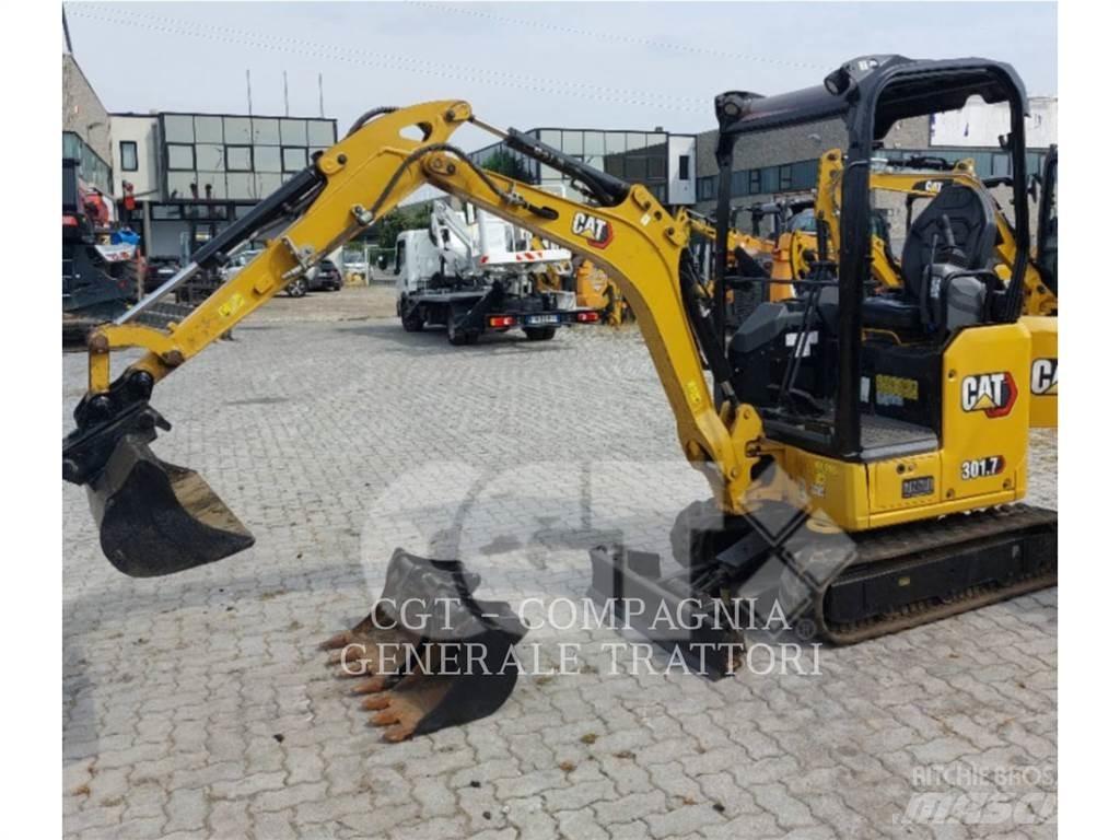 CAT 301.7 大型油圧ショベル12t以上（パワーショベル・ユンボ）
