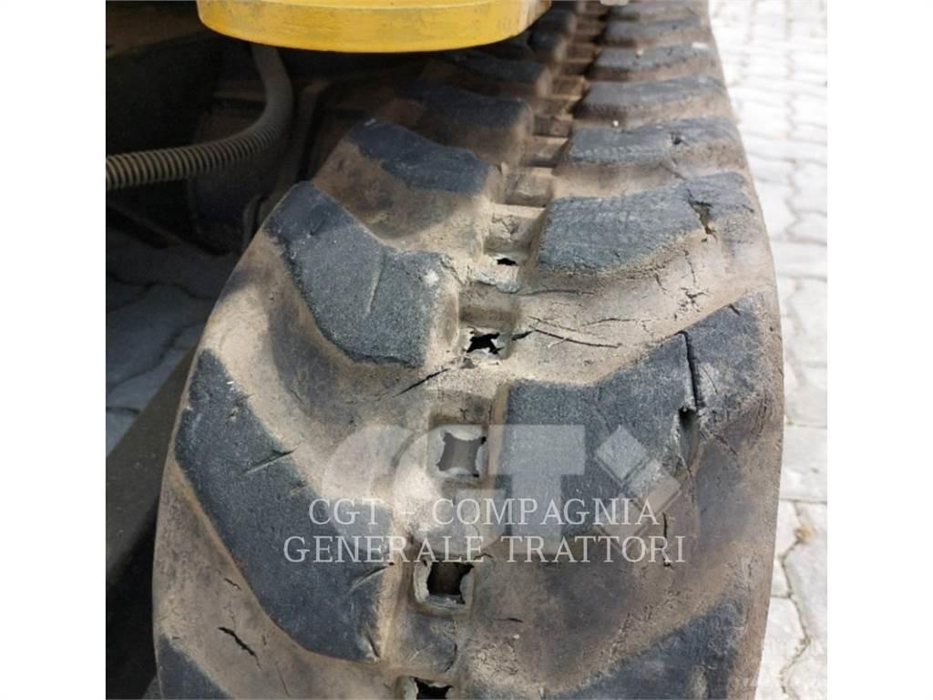 CAT 301.7 大型油圧ショベル12t以上（パワーショベル・ユンボ）