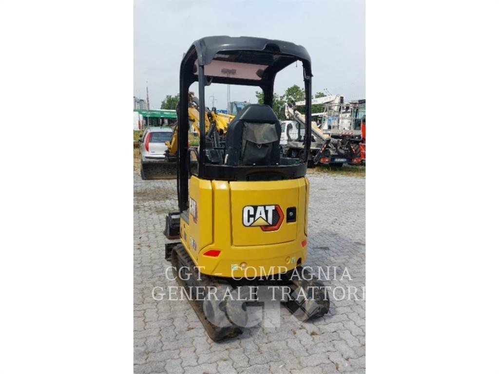 CAT 301.7 大型油圧ショベル12t以上（パワーショベル・ユンボ）