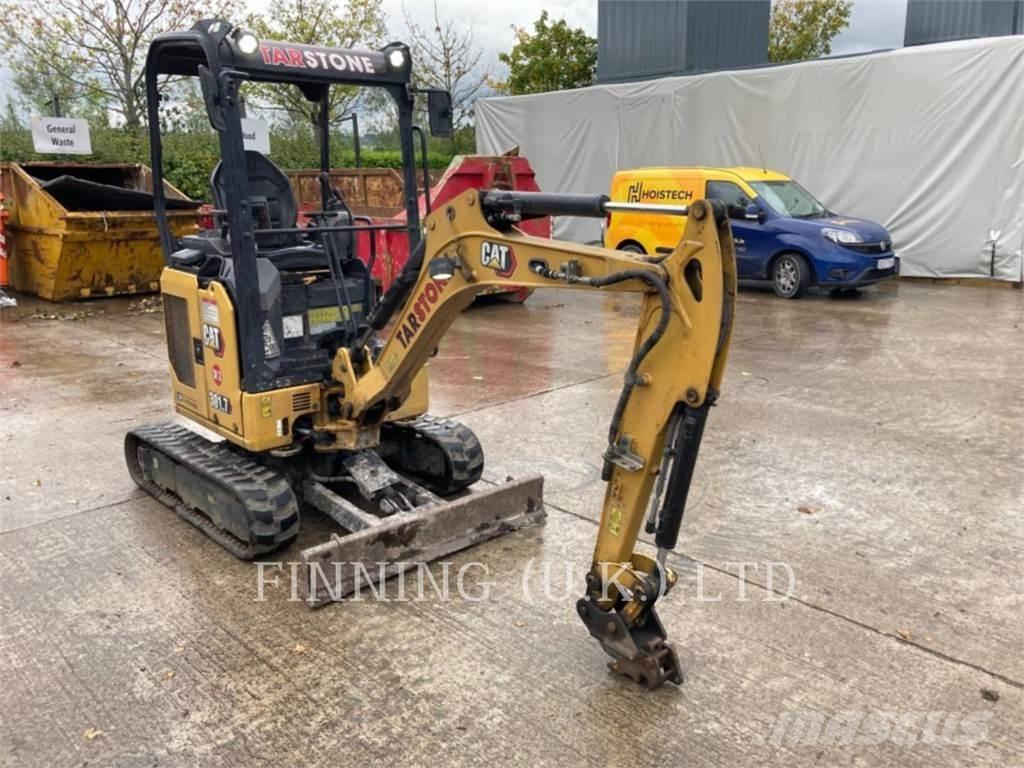 CAT 301.7 大型油圧ショベル12t以上（パワーショベル・ユンボ）