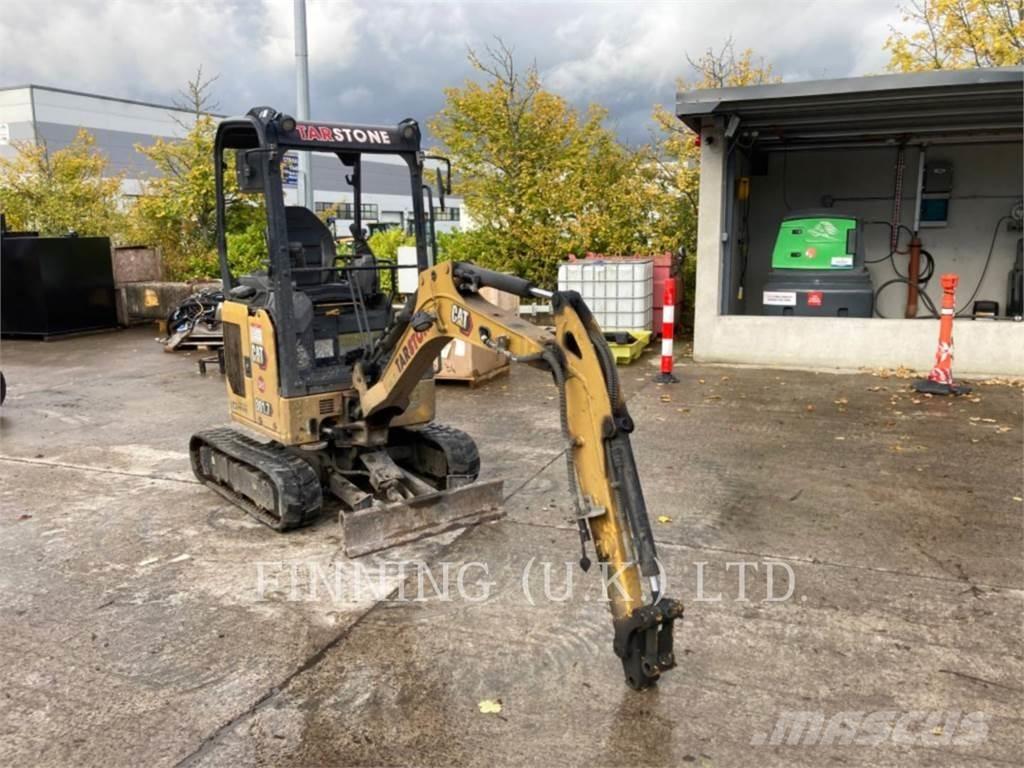 CAT 301.7 大型油圧ショベル12t以上（パワーショベル・ユンボ）