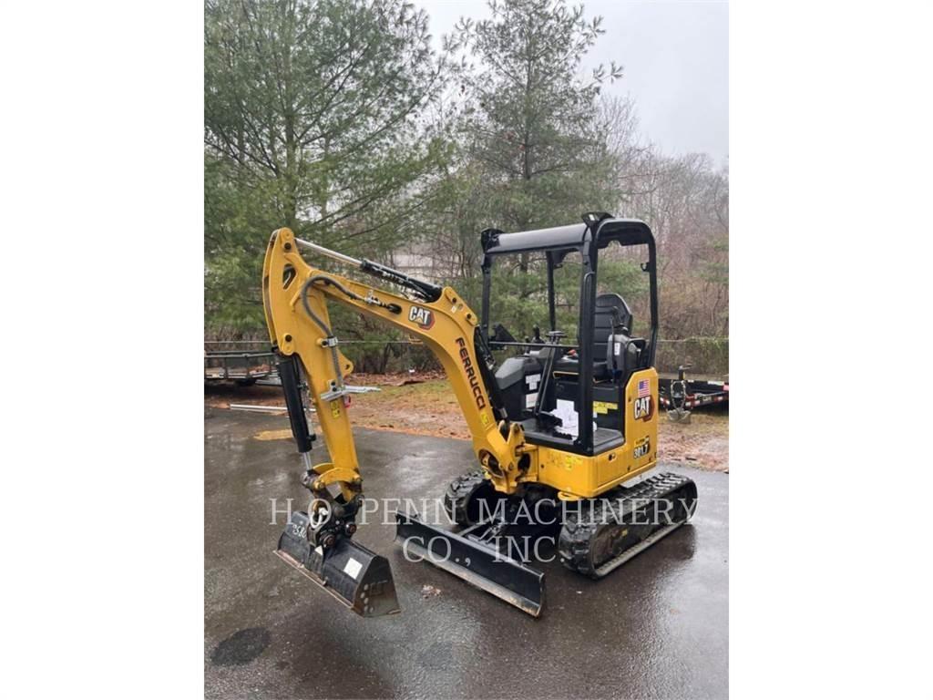 CAT 301.7-05CR 大型油圧ショベル12t以上（パワーショベル・ユンボ）