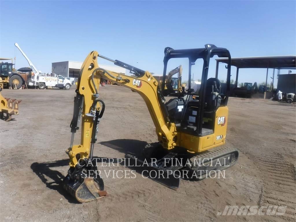 CAT 301.7-05CR 大型油圧ショベル12t以上（パワーショベル・ユンボ）