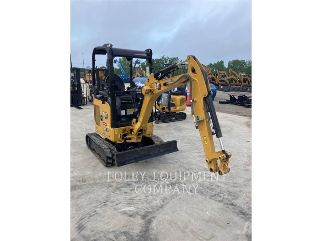 CAT 301.7-05LO 大型油圧ショベル12t以上（パワーショベル・ユンボ）