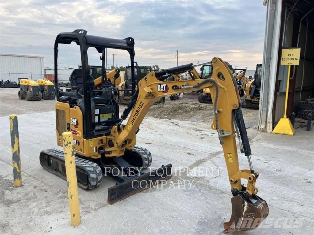 CAT 301.7-05LO 大型油圧ショベル12t以上（パワーショベル・ユンボ）