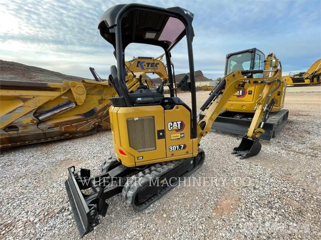 CAT 301.7 C1 大型油圧ショベル12t以上（パワーショベル・ユンボ）
