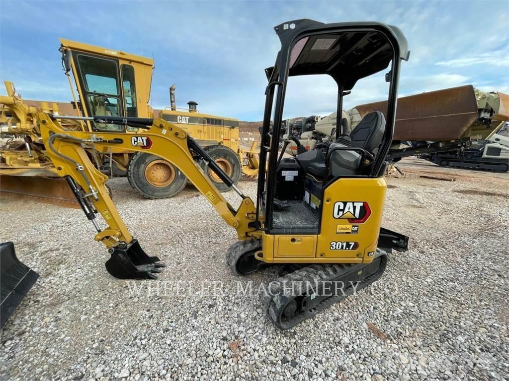 CAT 301.7 C1 大型油圧ショベル12t以上（パワーショベル・ユンボ）