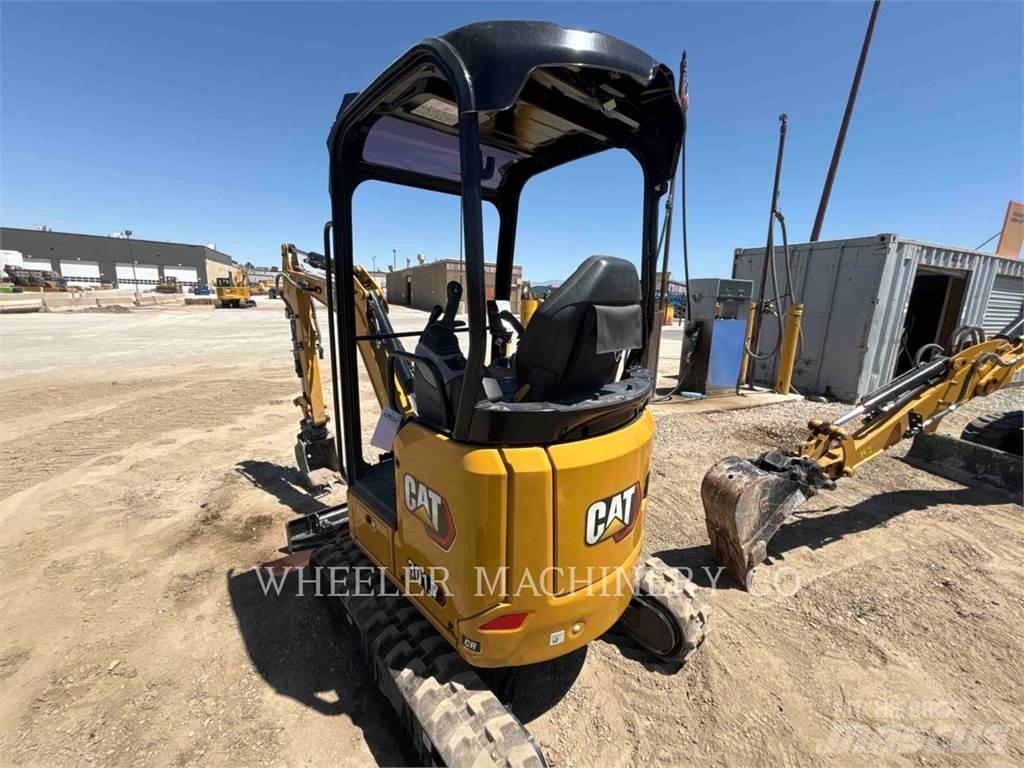 CAT 301.7 C1 大型油圧ショベル12t以上（パワーショベル・ユンボ）